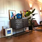 Montmartre Parisian Apartment - 51 M2